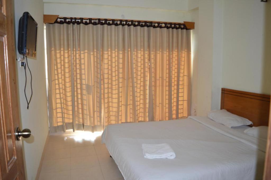 Water View Resort ค็อกเซสบาซาร์ ภายนอก รูปภาพ